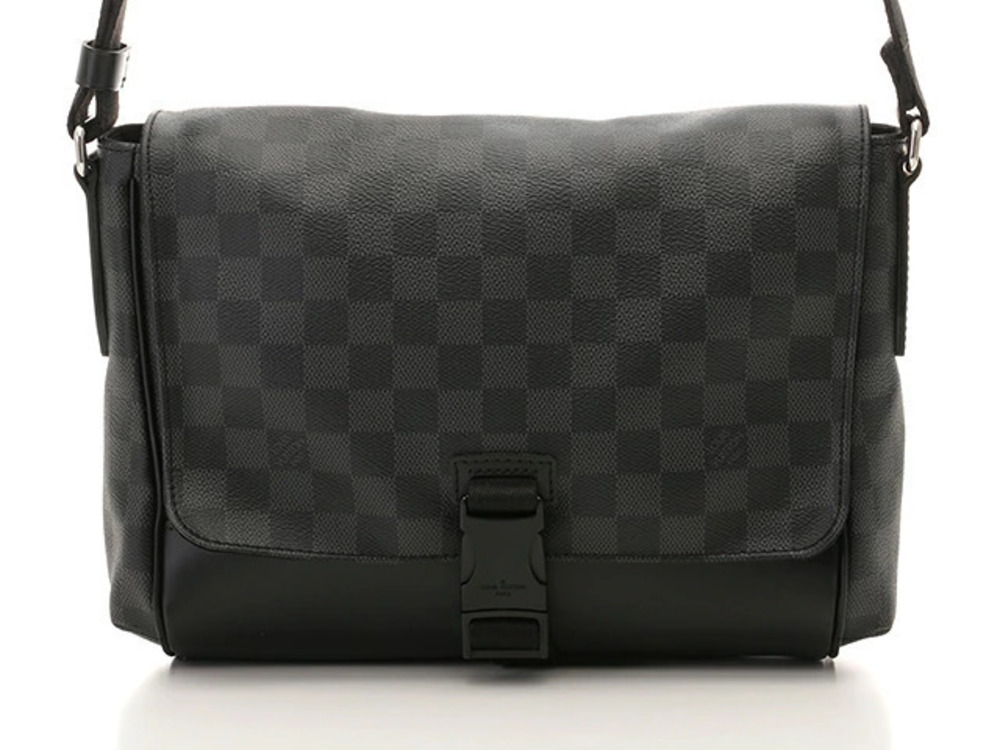 LOUIS VUITTON Shoulder Bag Damier Graphite Black Messenger